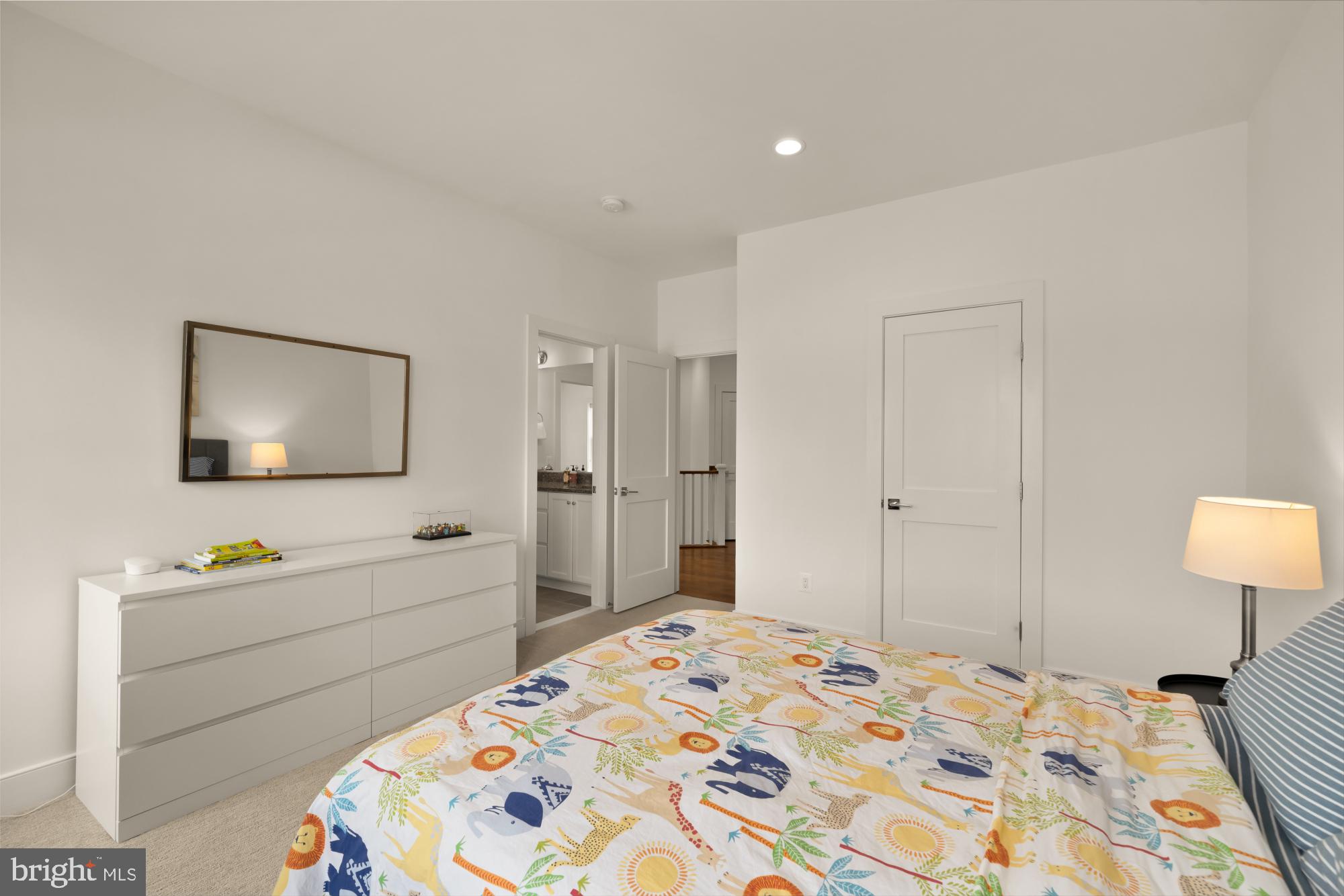 PIMMIT HILLS - Residential