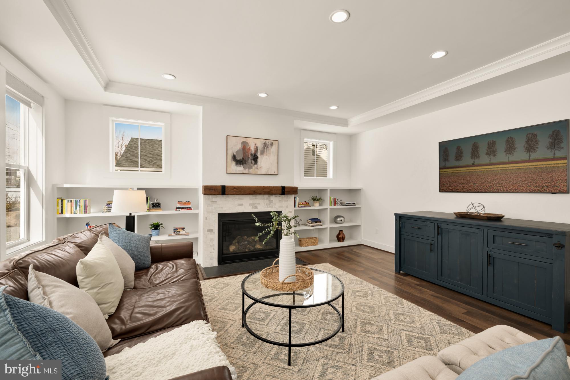 PIMMIT HILLS - Residential