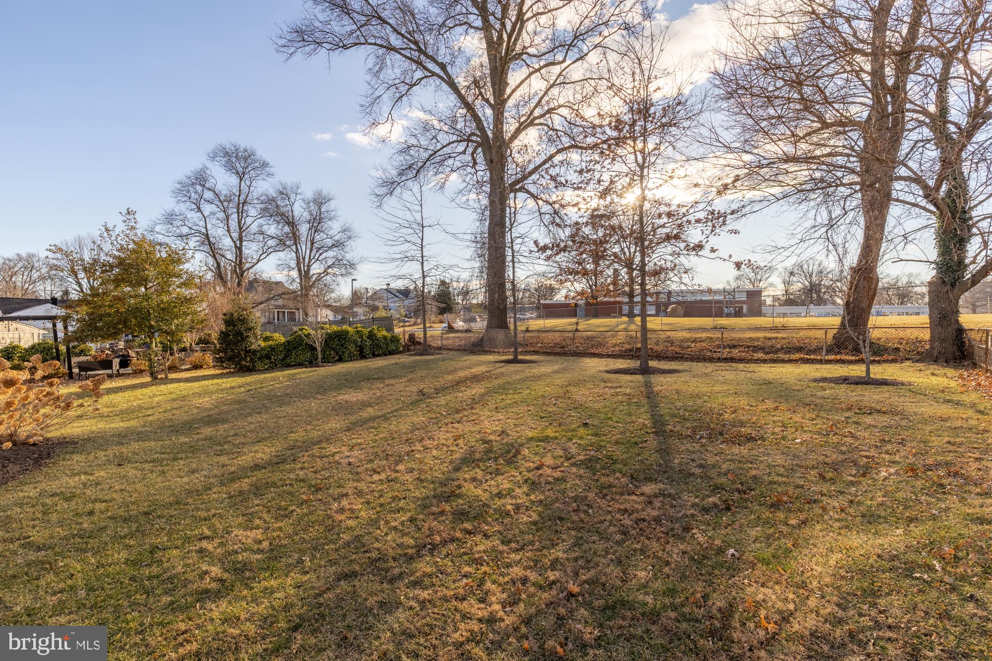 PIMMIT HILLS - Residential