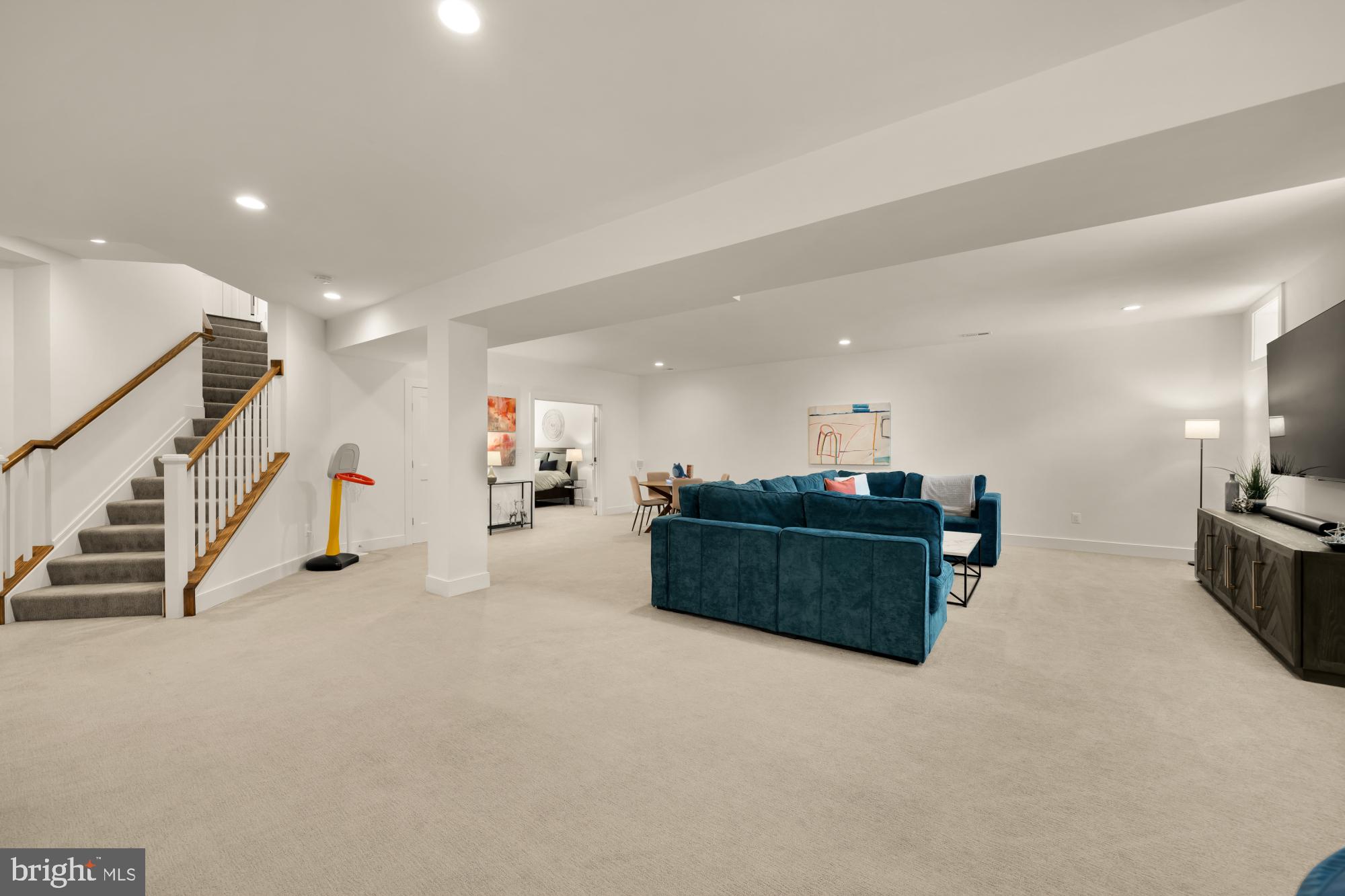 PIMMIT HILLS - Residential