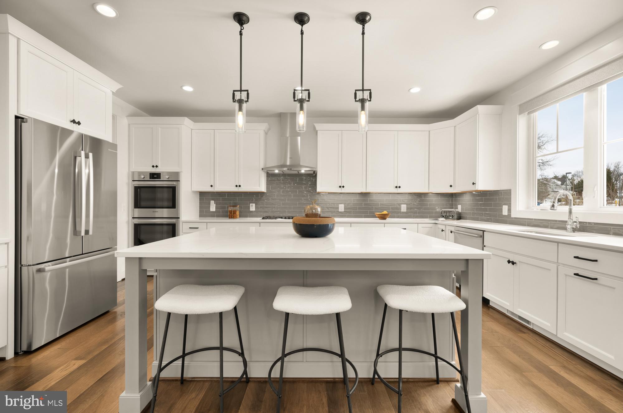 PIMMIT HILLS - Residential