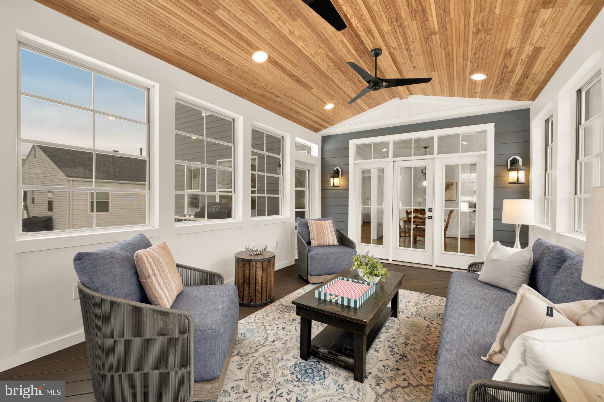 PIMMIT HILLS - Residential