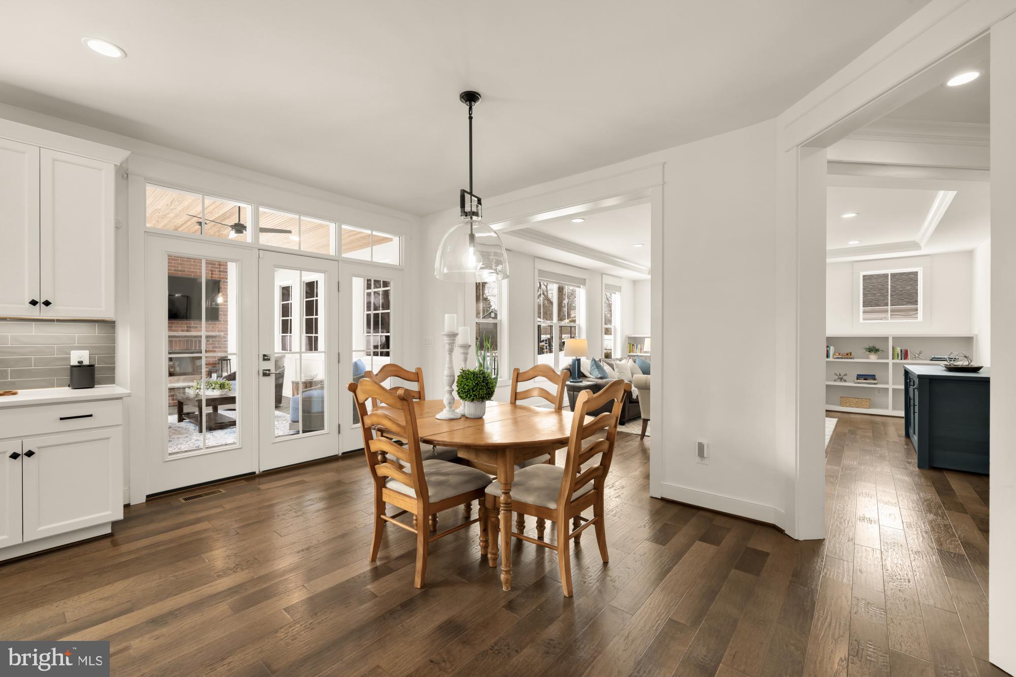 PIMMIT HILLS - Residential