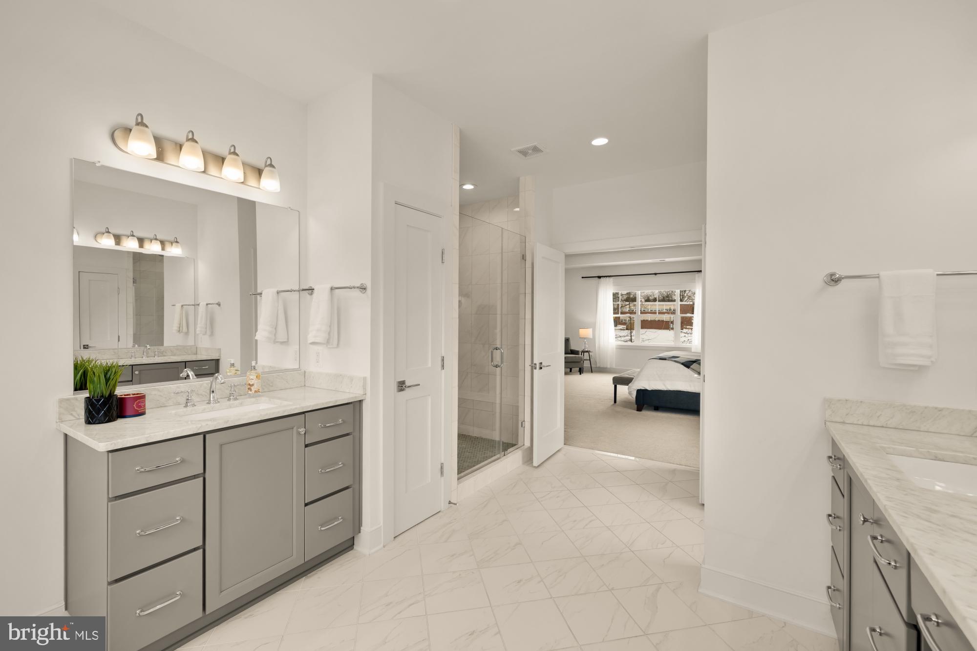 PIMMIT HILLS - Residential