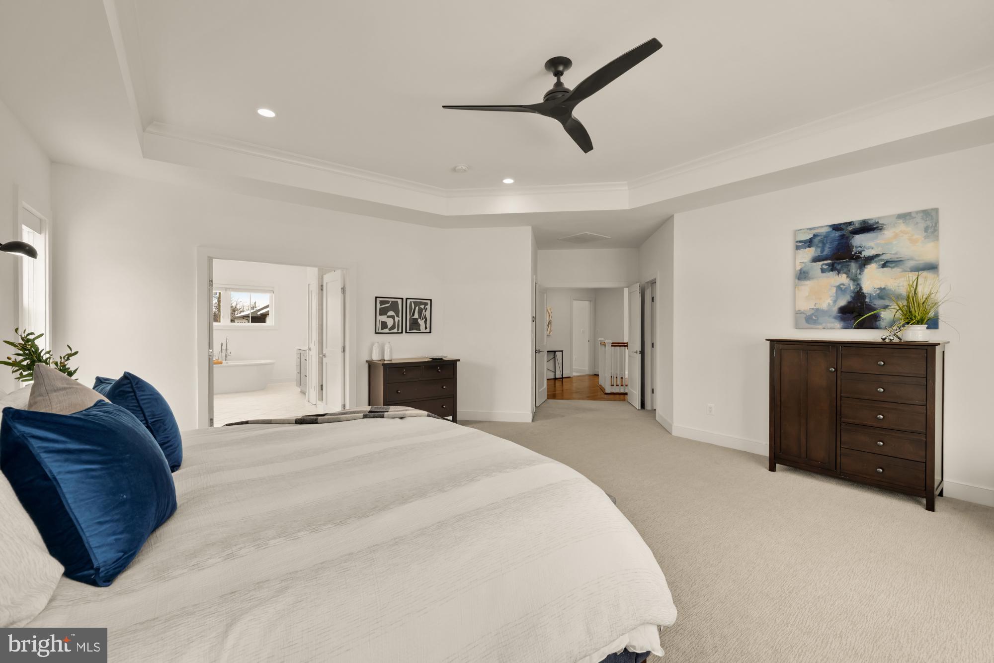 PIMMIT HILLS - Residential