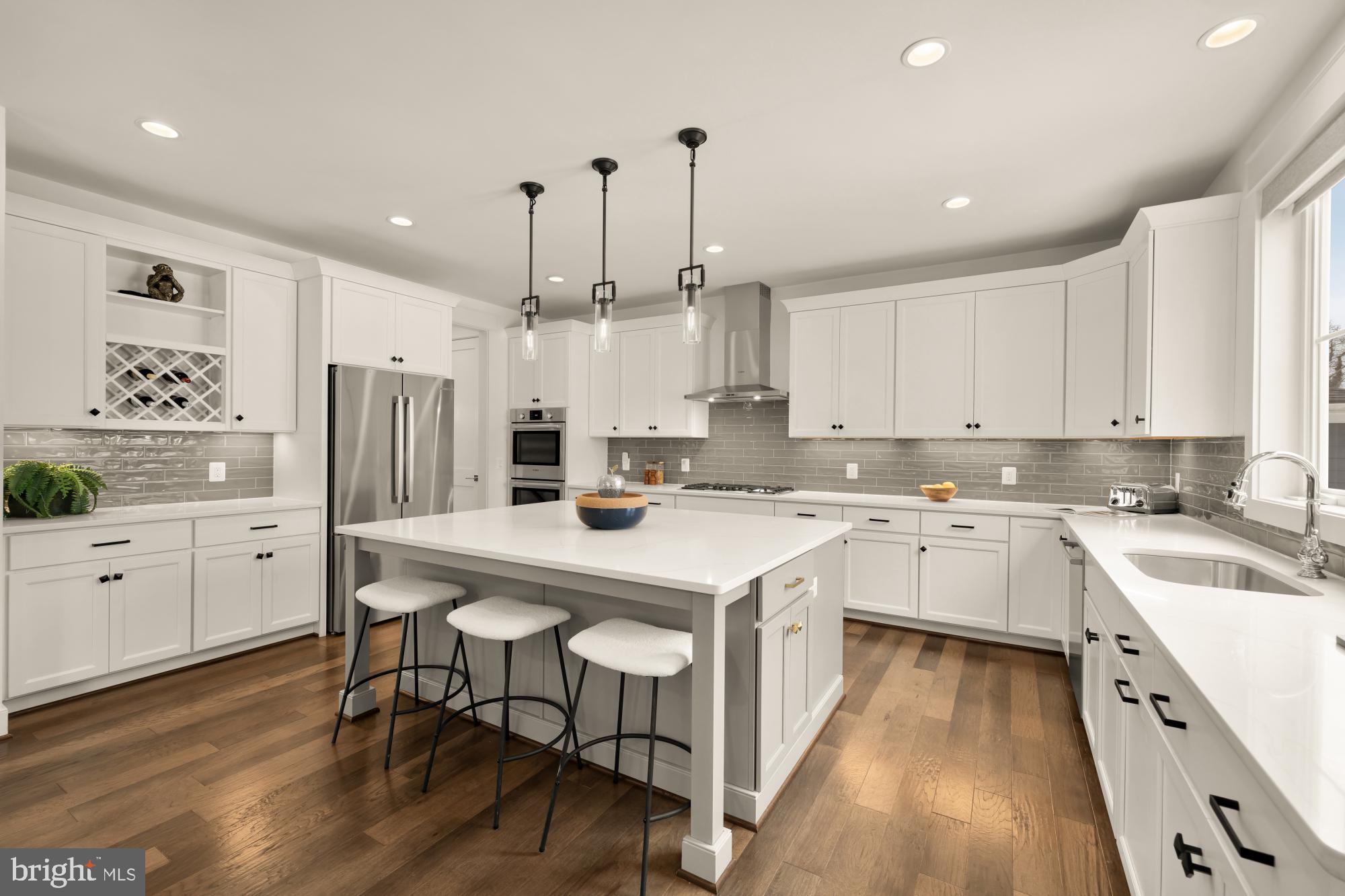 PIMMIT HILLS - Residential