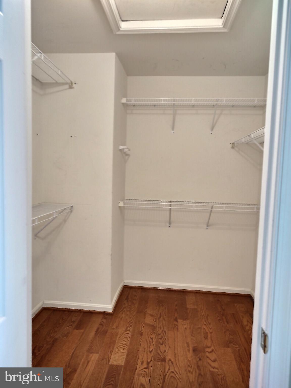 JEFFERSON VILLAGE - Residential Lease