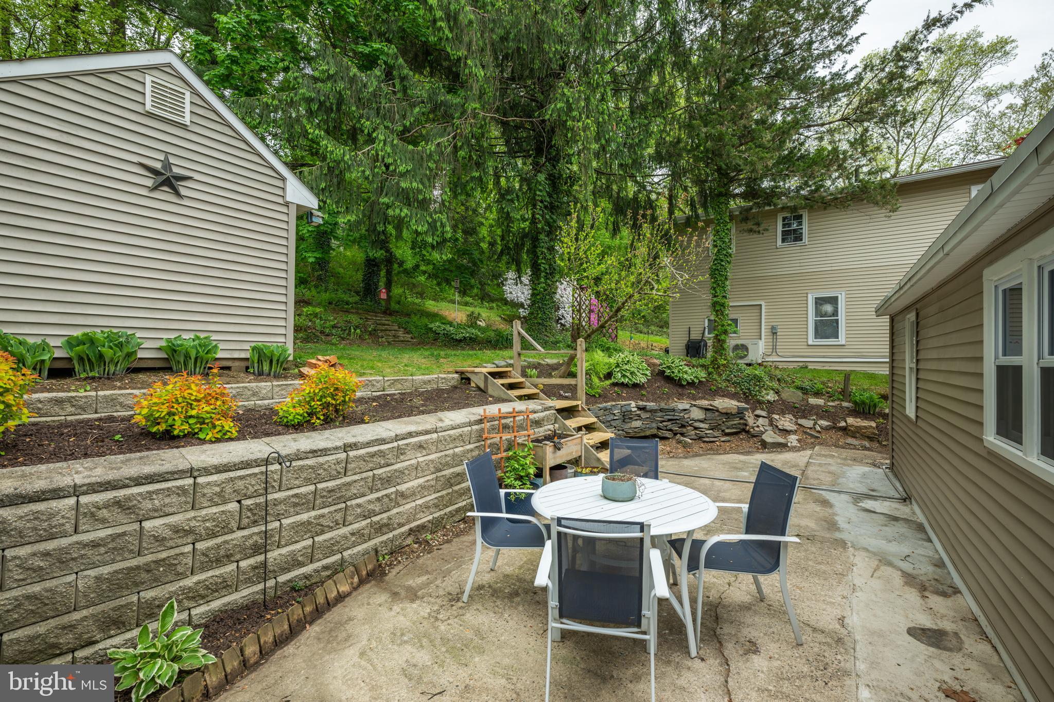 BELMONT HILLS - Residential