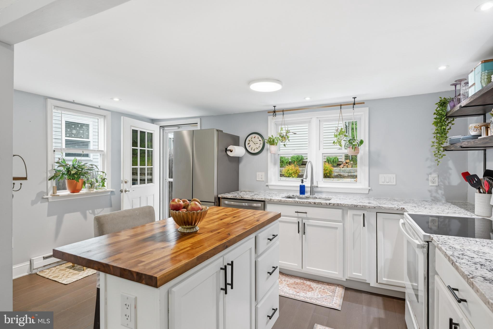 BELMONT HILLS - Residential