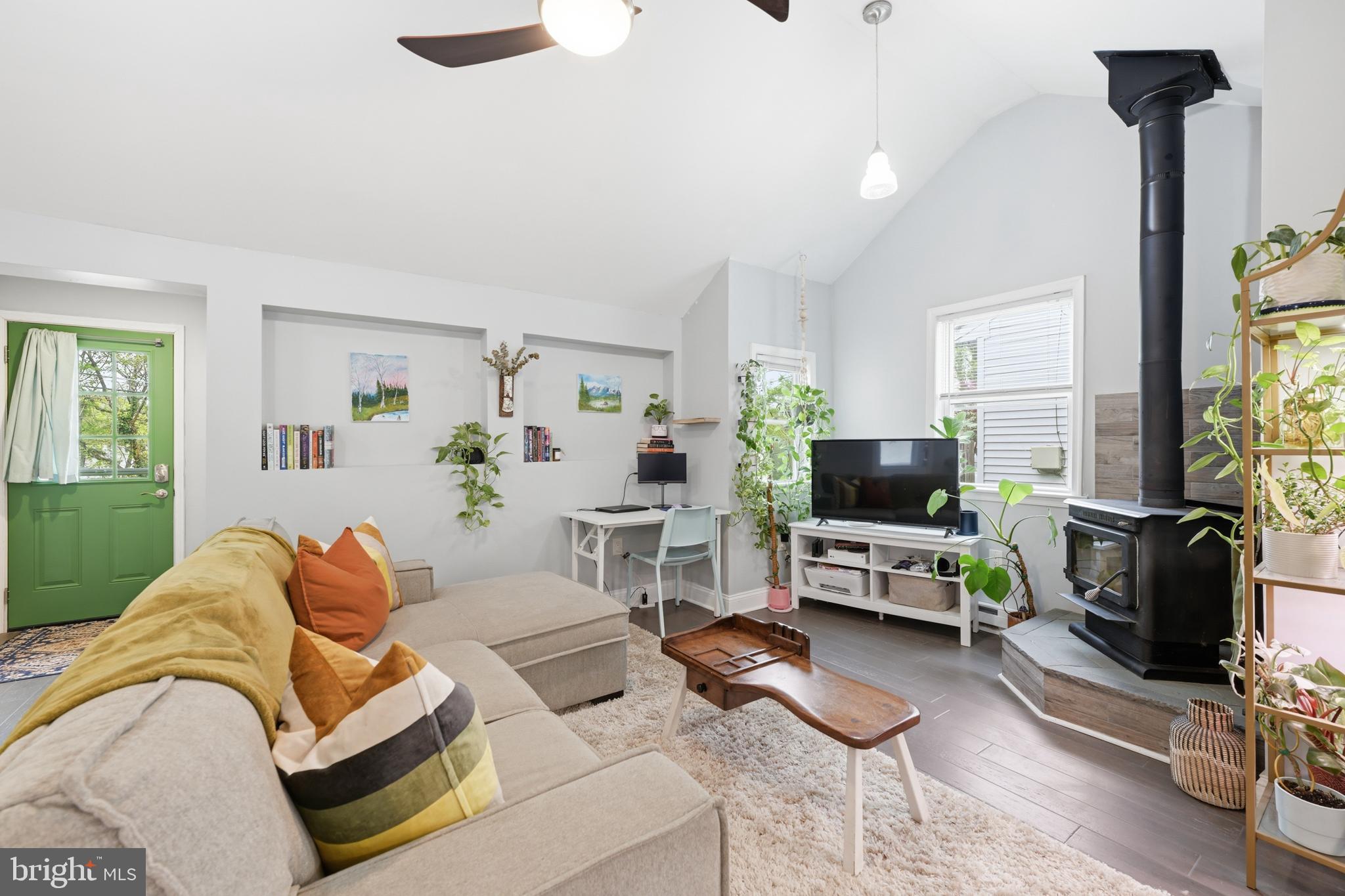 BELMONT HILLS - Residential