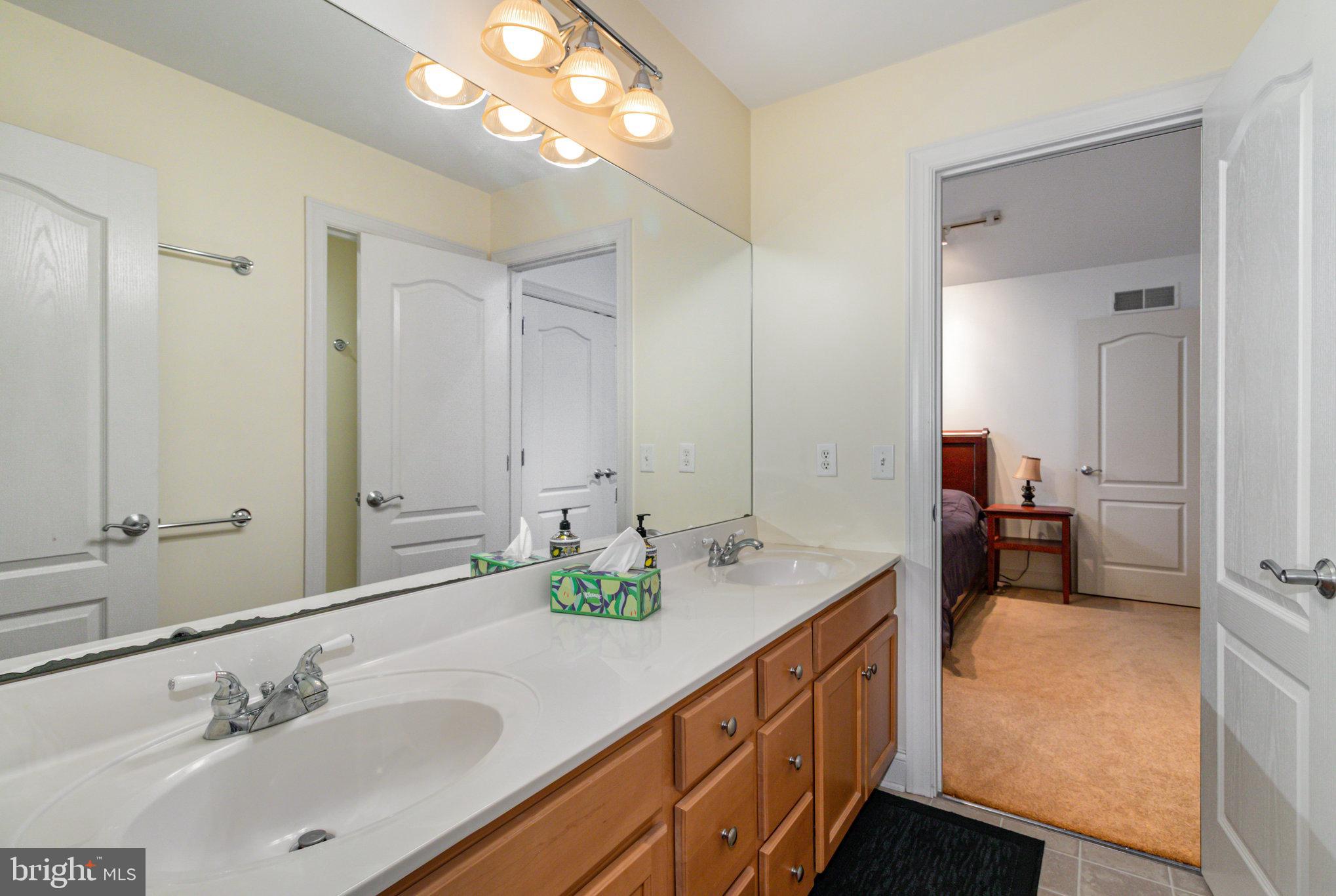 HIGH MEADOW - Residential