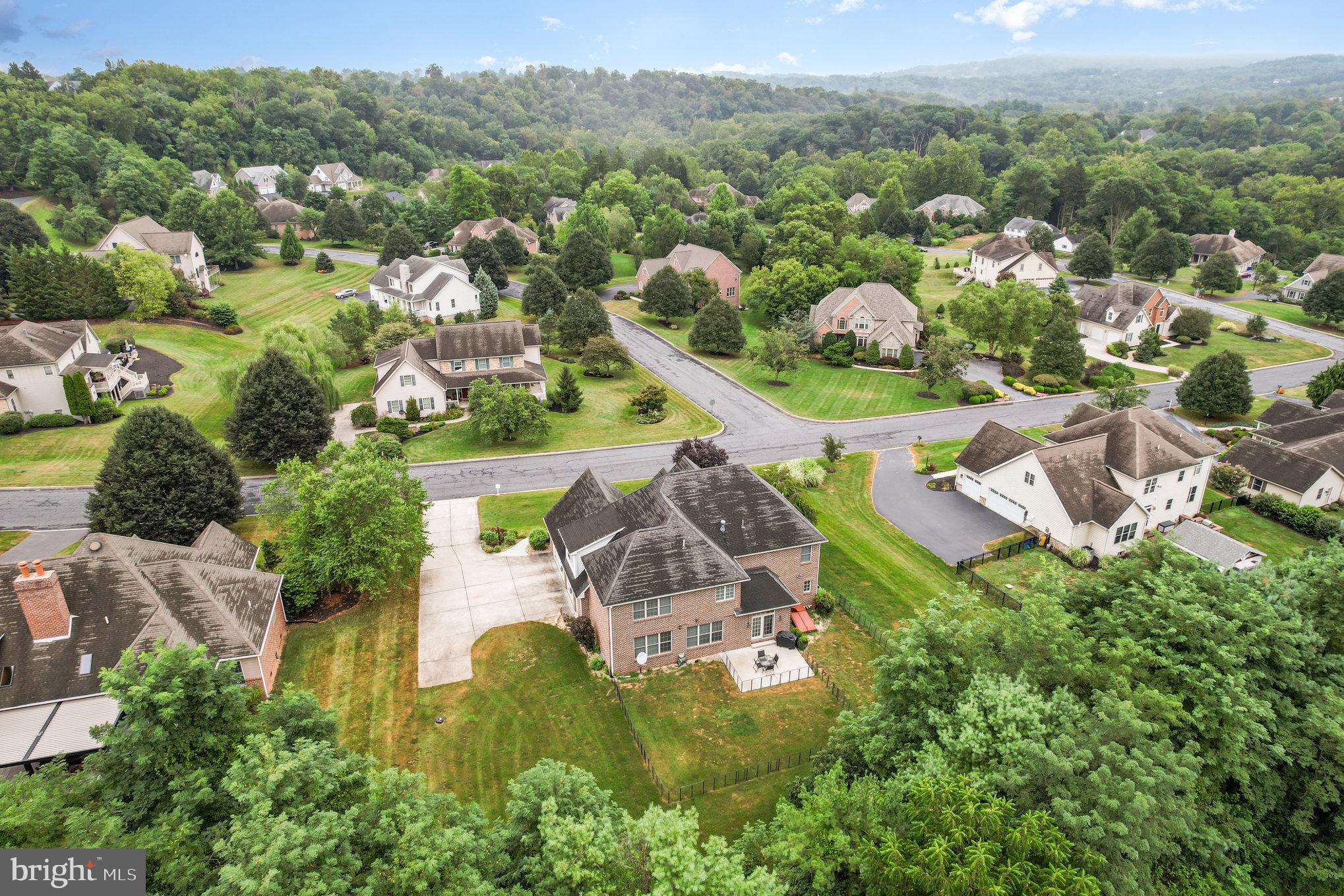 HIGH MEADOW - Residential