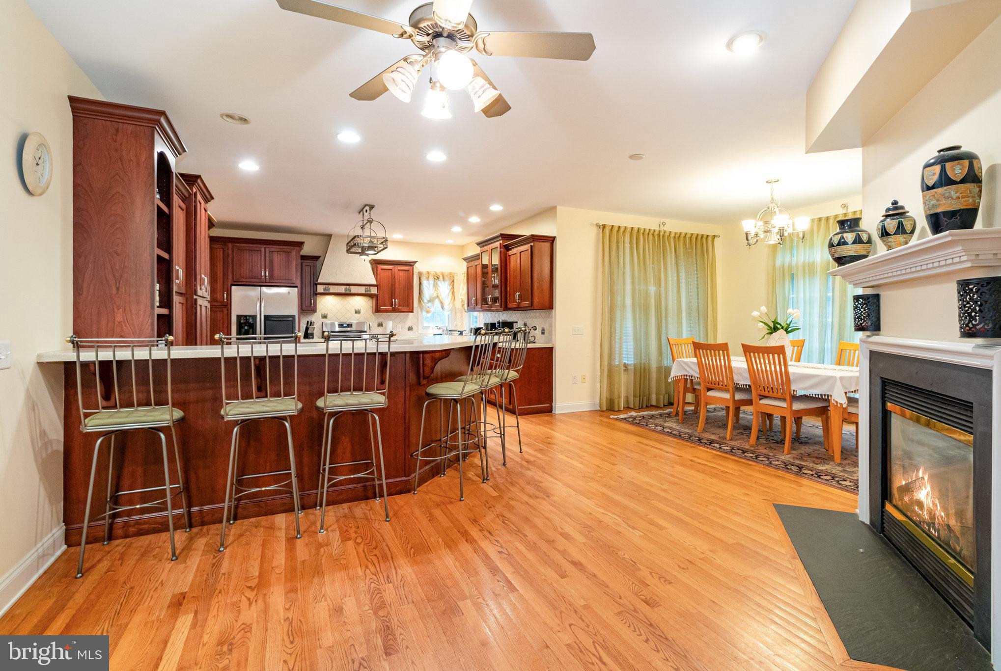 HIGH MEADOW - Residential