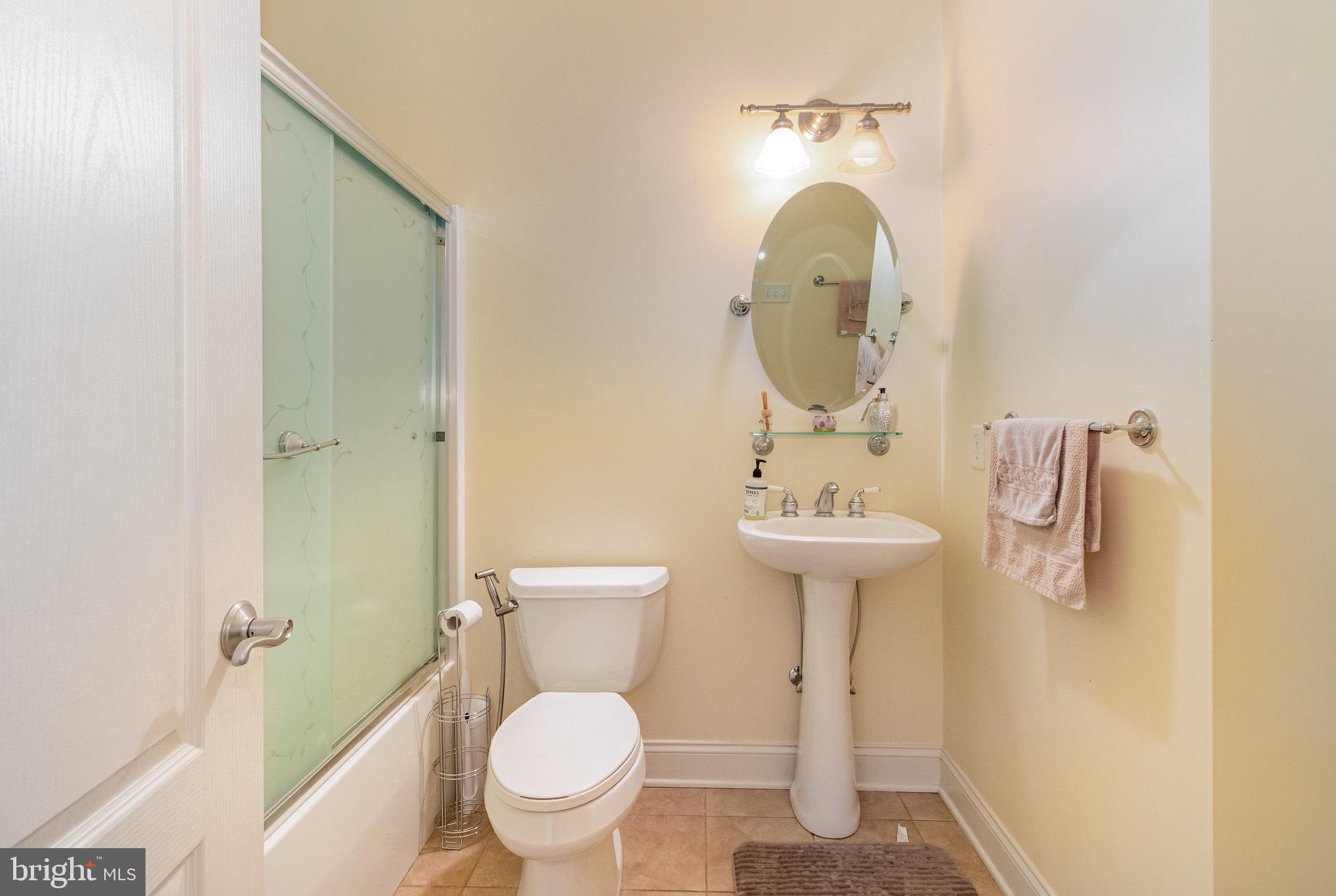 HIGH MEADOW - Residential