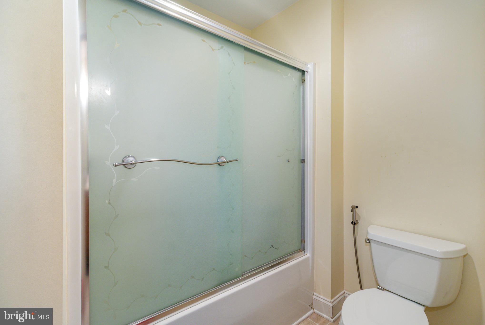 HIGH MEADOW - Residential