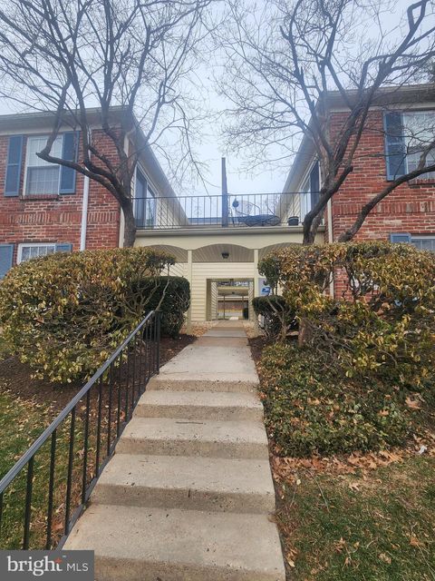 Photo of 177 Oberlin Terrace #18-L, LANSDALE, PA 19446 (MLS # PAMC2165594)