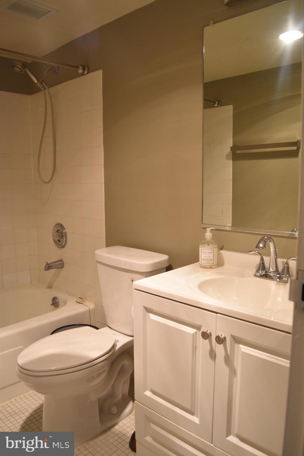 THE BRITTANY - Residential Lease