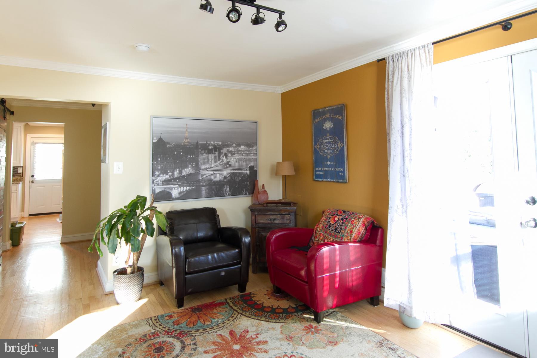 DOUGLAS PARK - Residential Lease