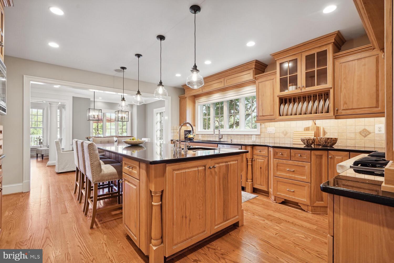 MANOR PARK - Residential