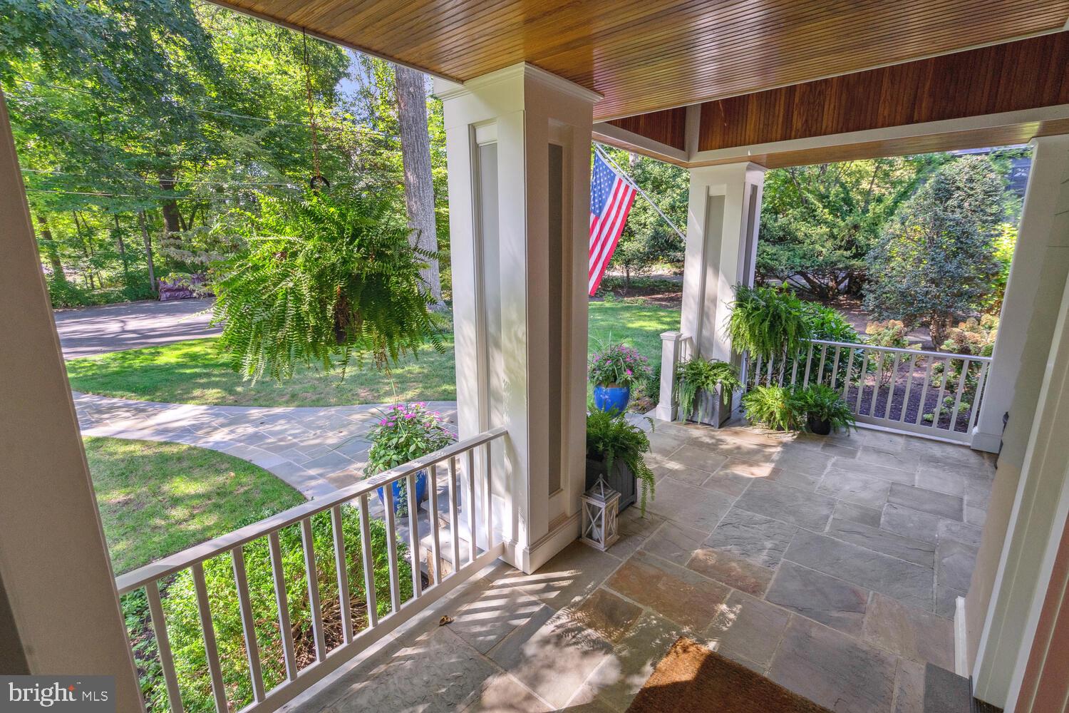 MANOR PARK - Residential