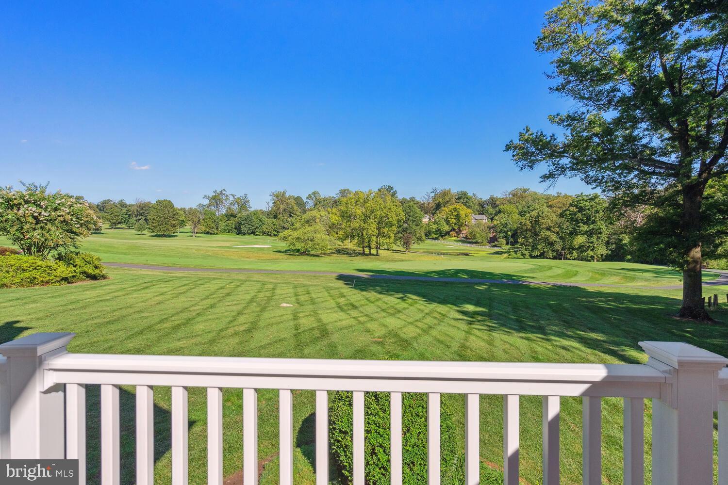 MANOR PARK - Residential