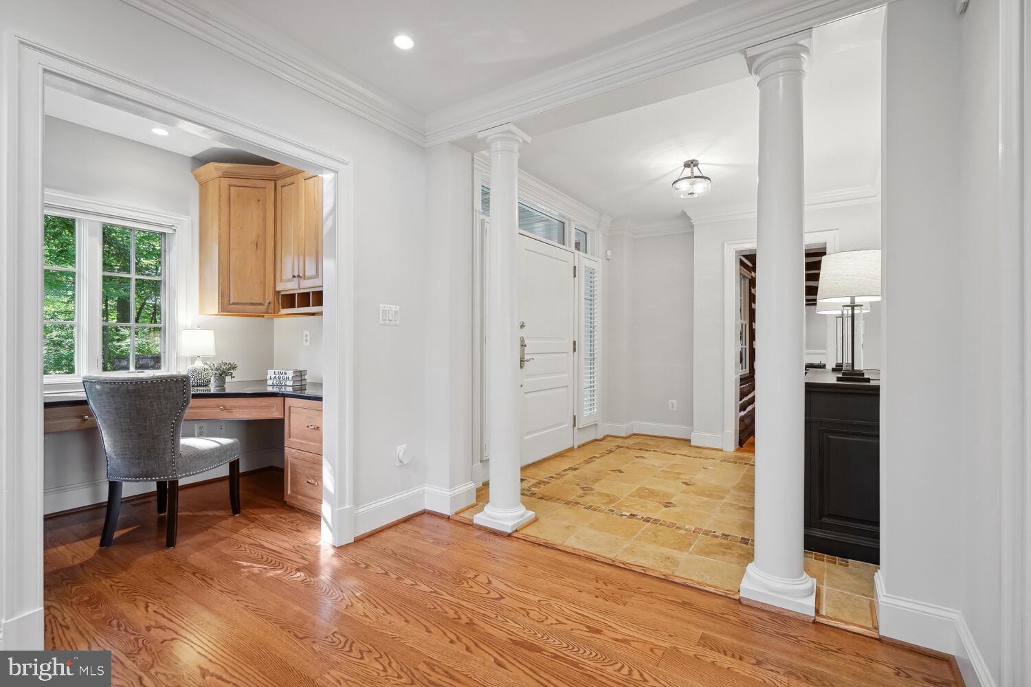 MANOR PARK - Residential