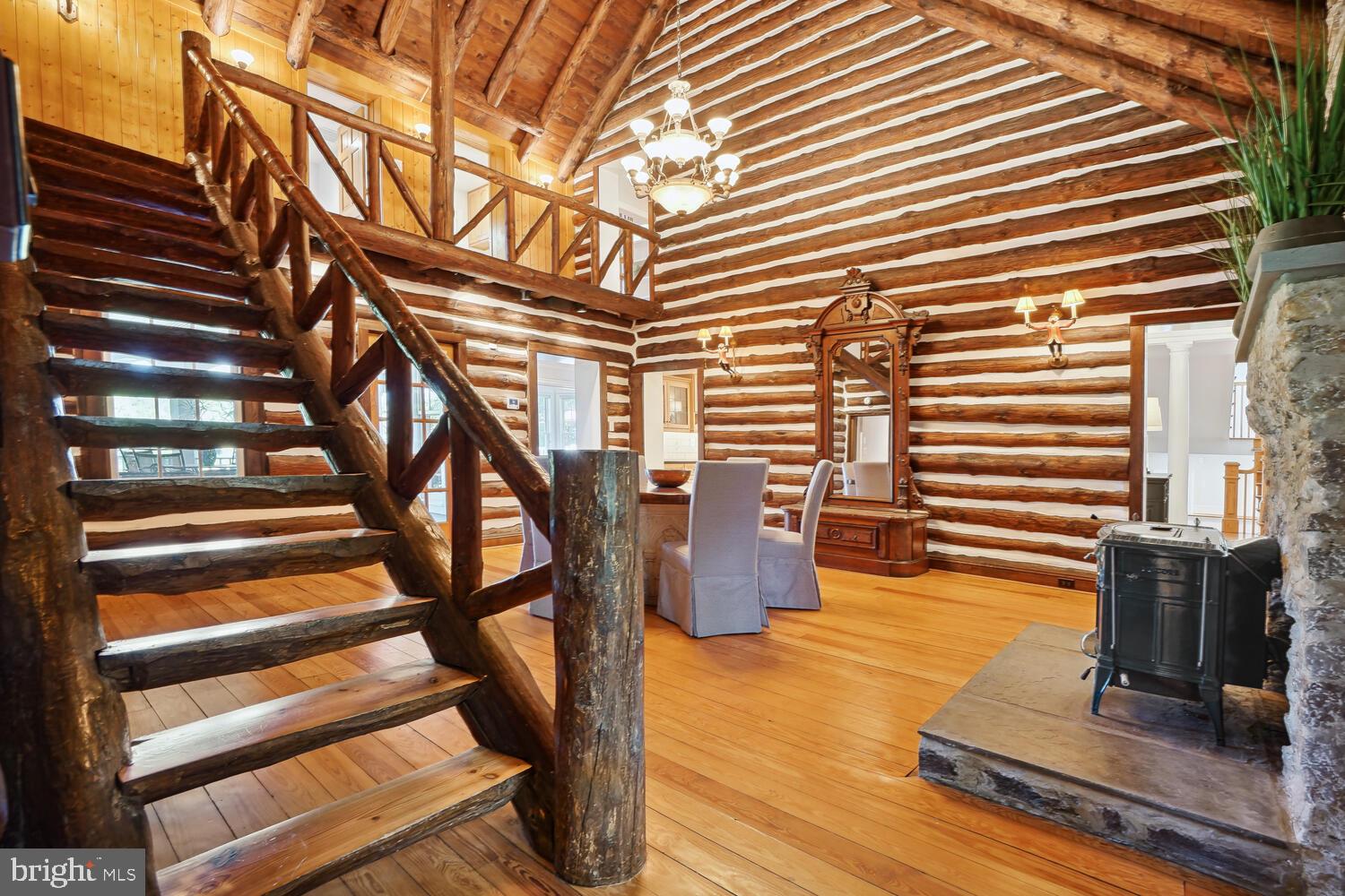 MANOR PARK - Residential