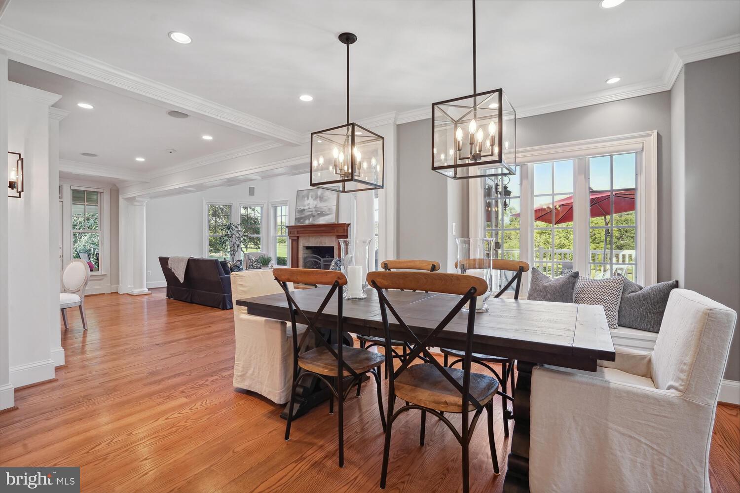 MANOR PARK - Residential