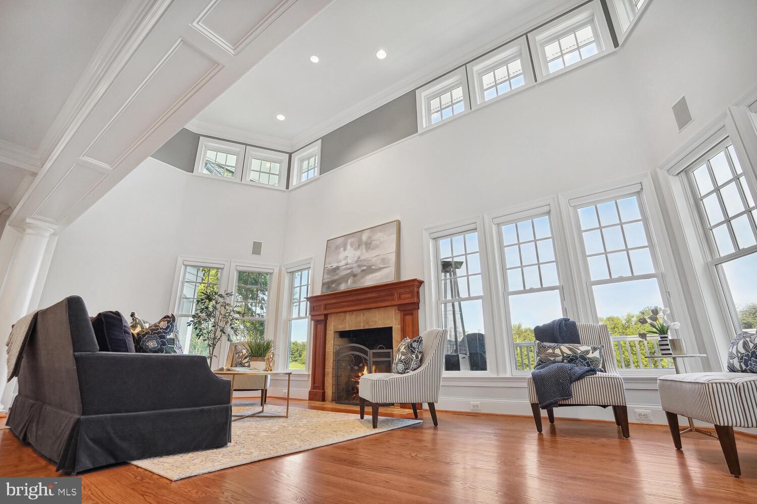 MANOR PARK - Residential