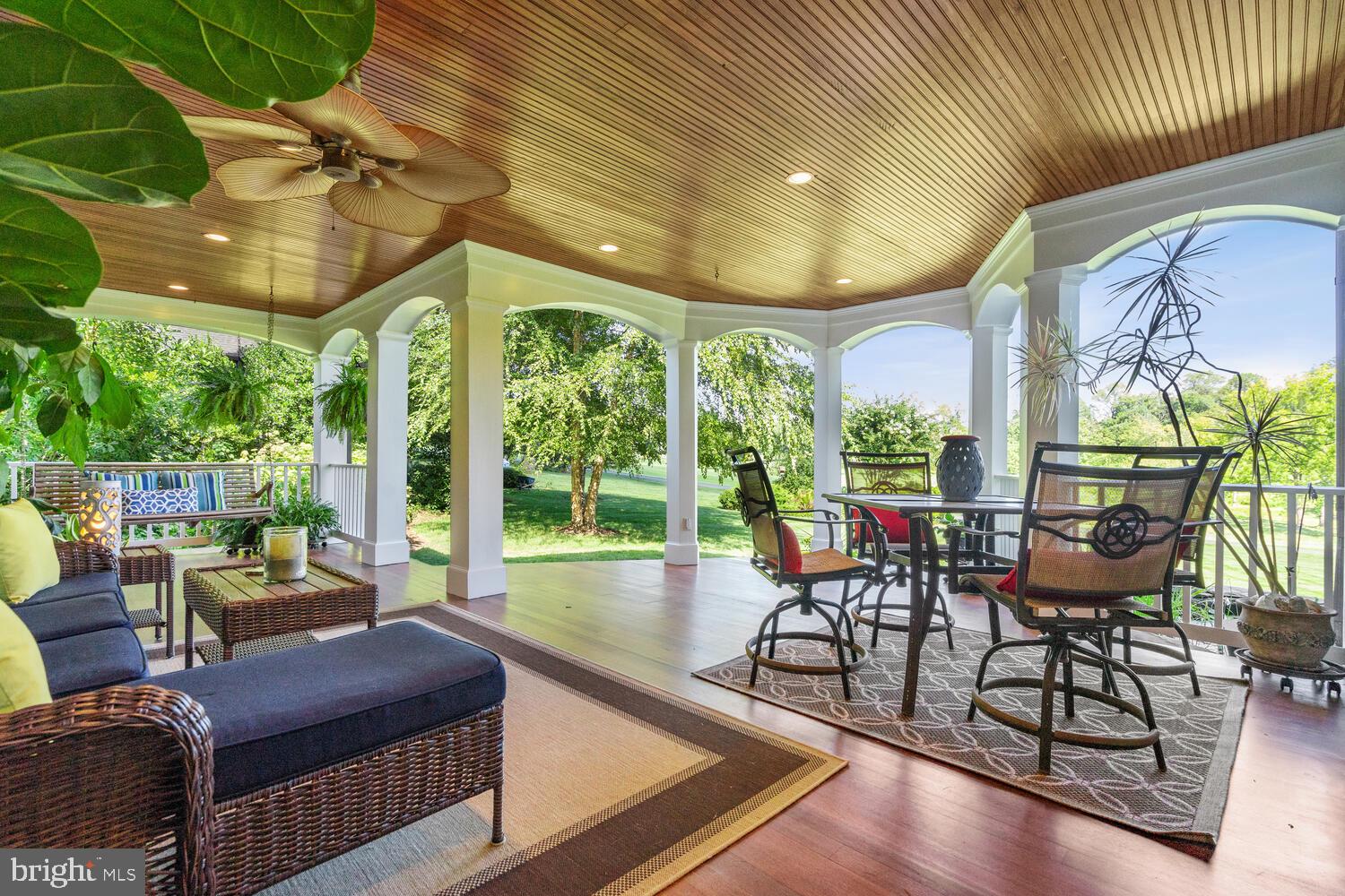 MANOR PARK - Residential