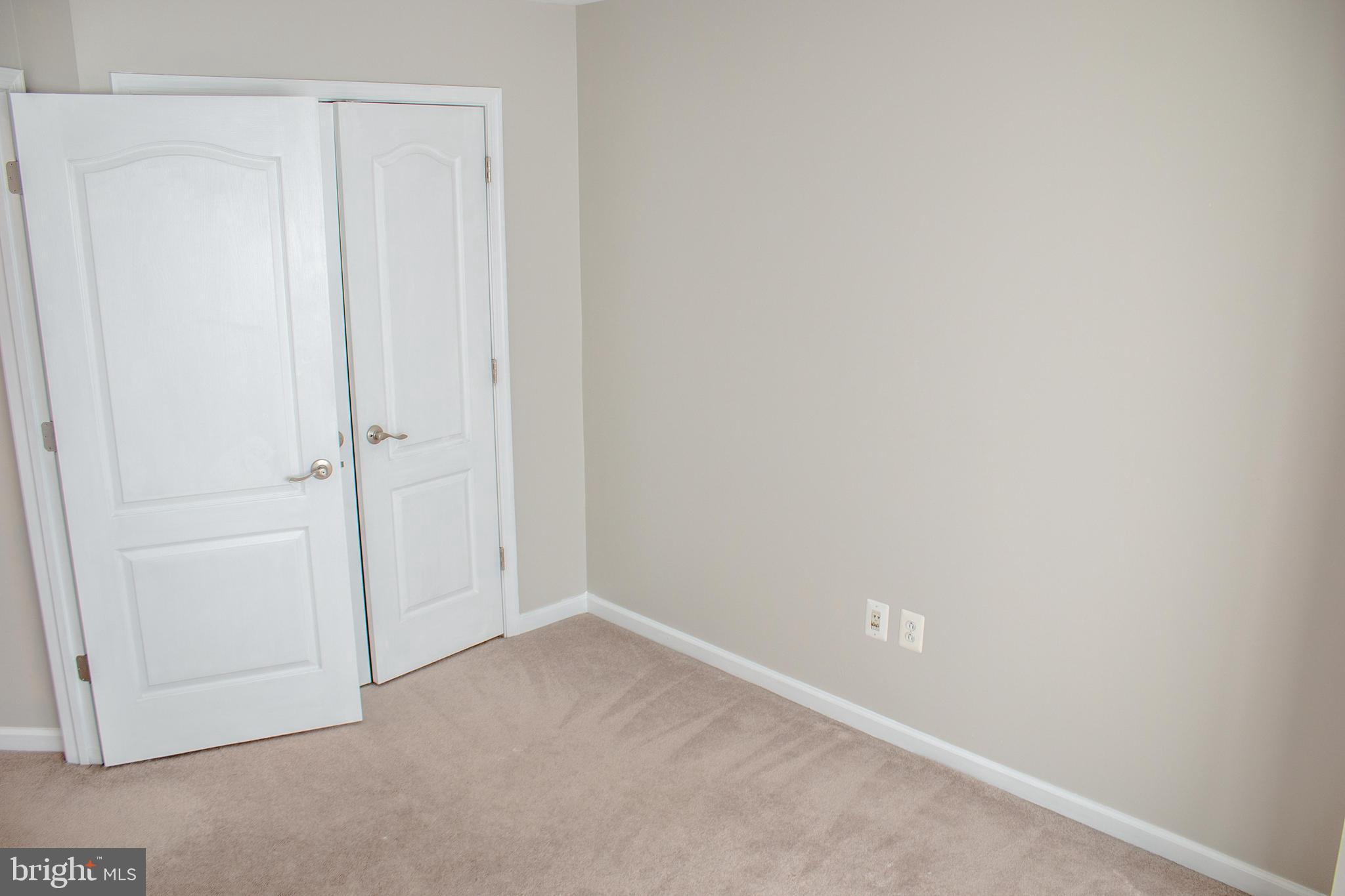 GOVERNORS GRANT - Residential Lease