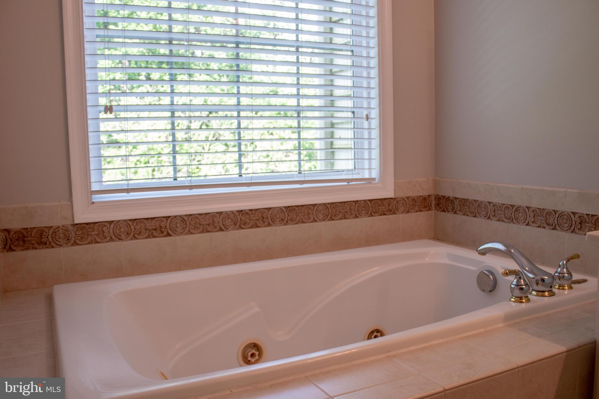 GOVERNORS GRANT - Residential Lease