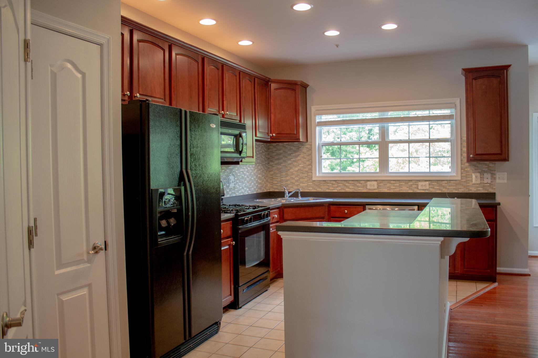 GOVERNORS GRANT - Residential Lease