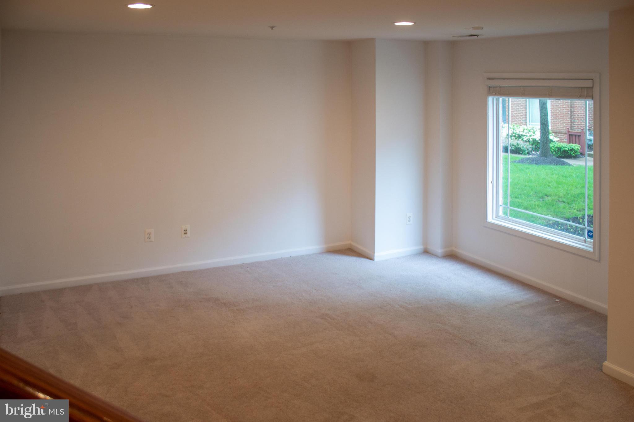 GOVERNORS GRANT - Residential Lease