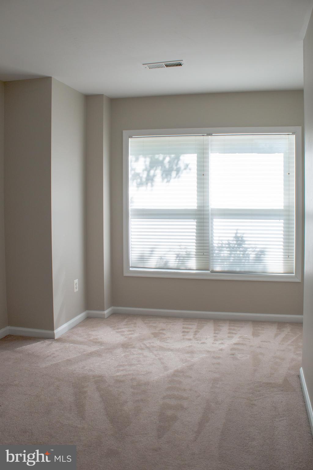 GOVERNORS GRANT - Residential Lease