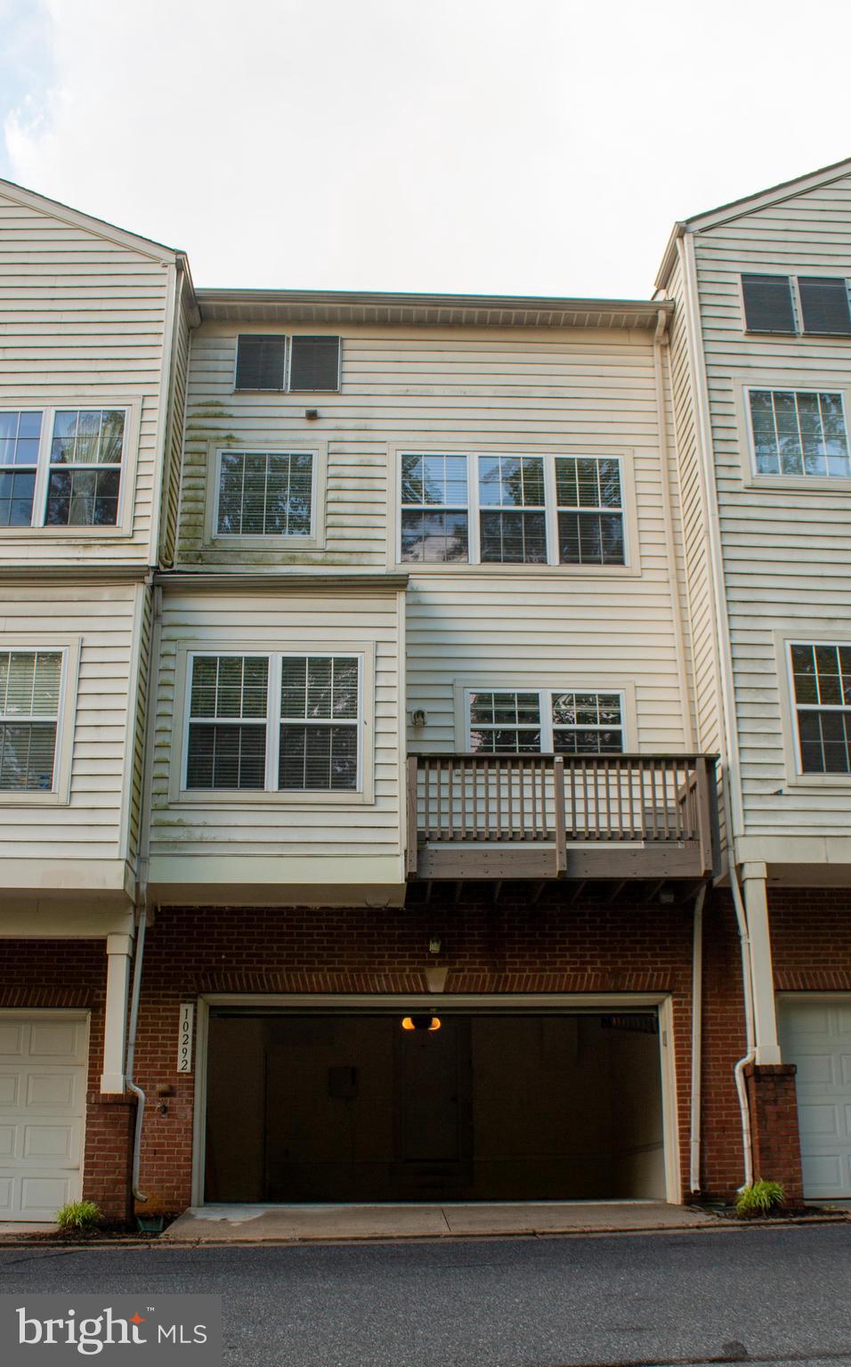 GOVERNORS GRANT - Residential Lease