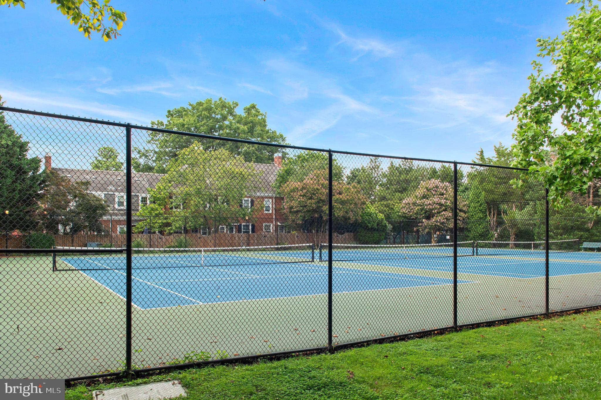 FAIRLINGTON - Residential