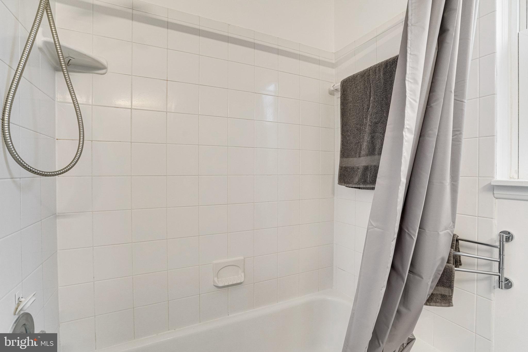 FAIRLINGTON - Residential