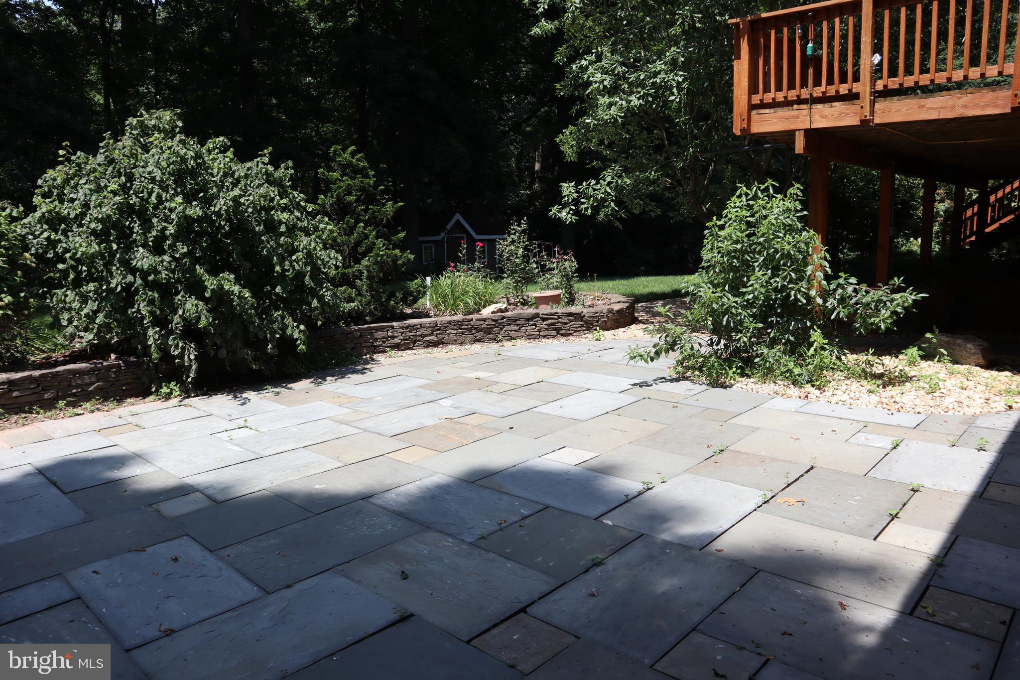 MAYDALE - Residential Lease