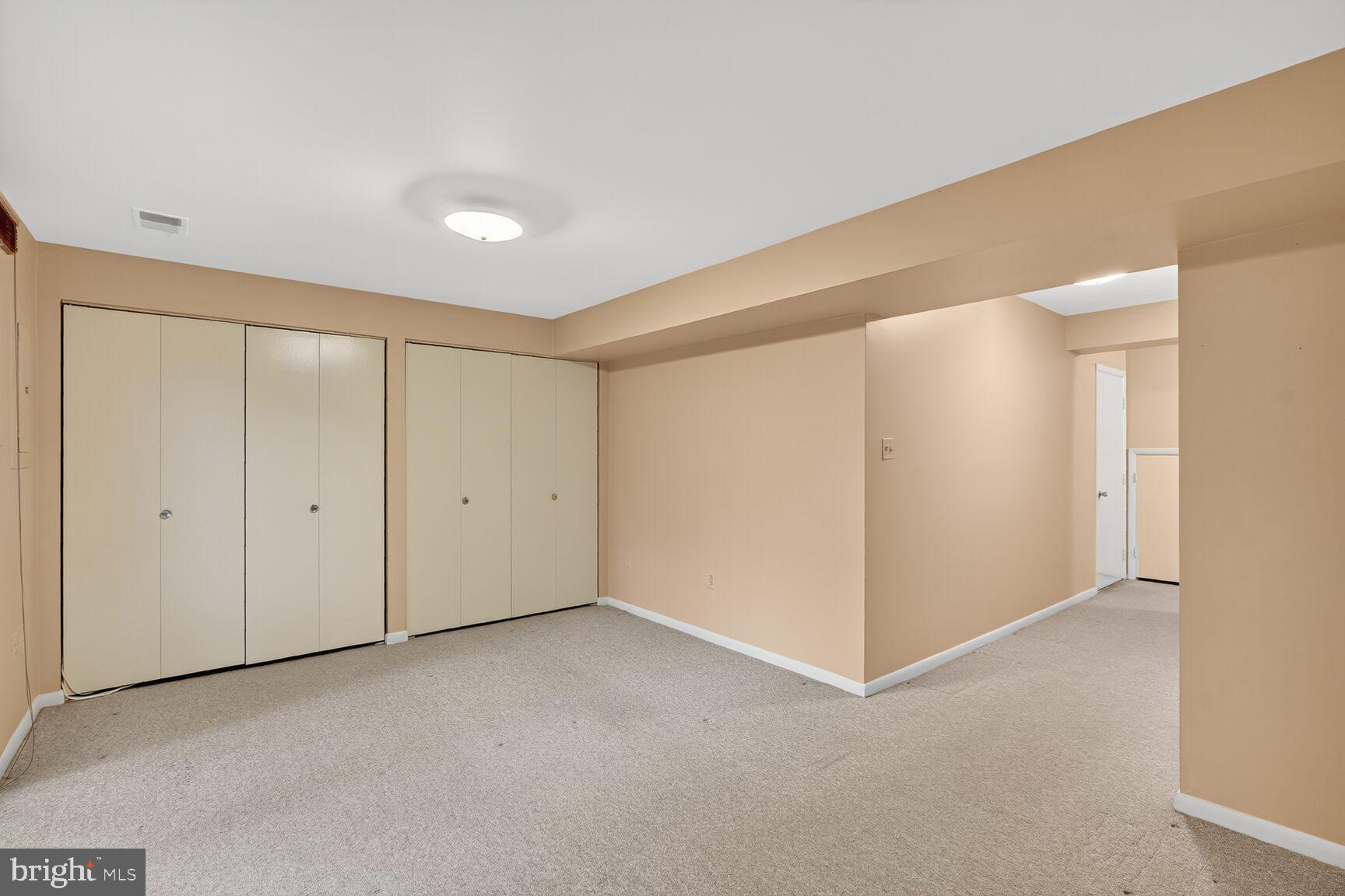 WHEATON VIEW - Residential