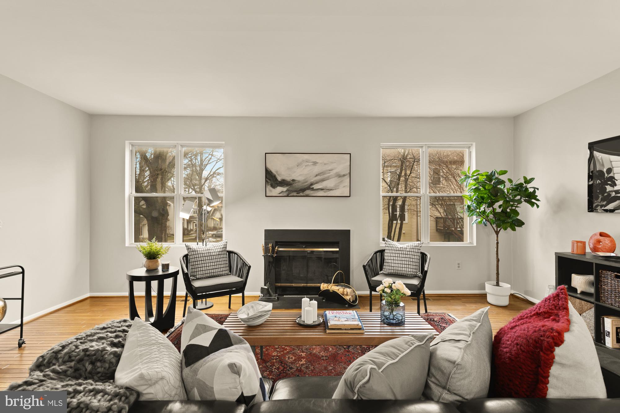 WHEATON VIEW - Residential