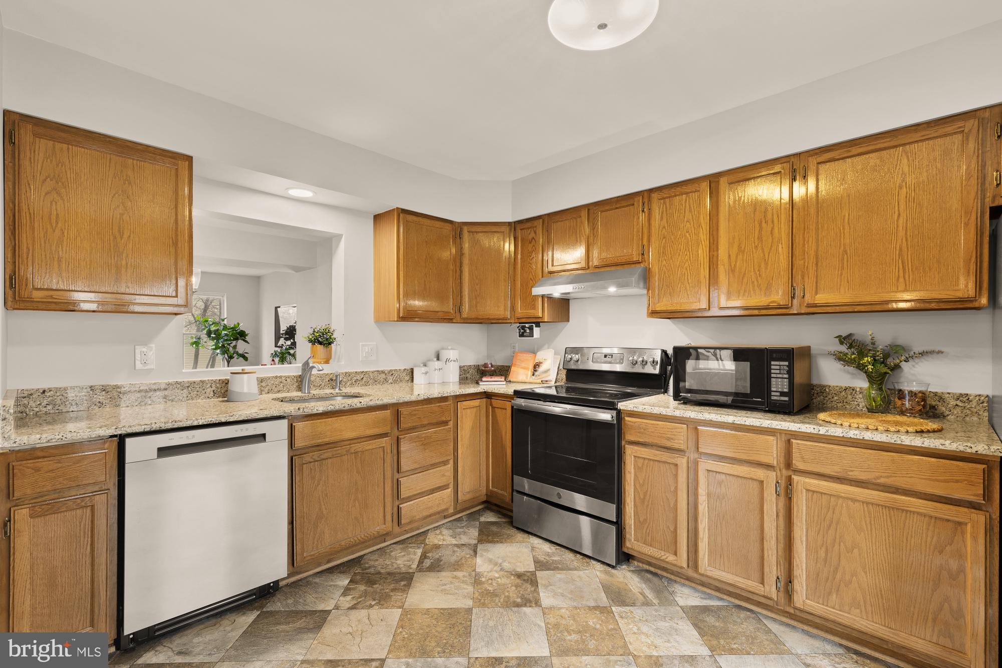 WHEATON VIEW - Residential