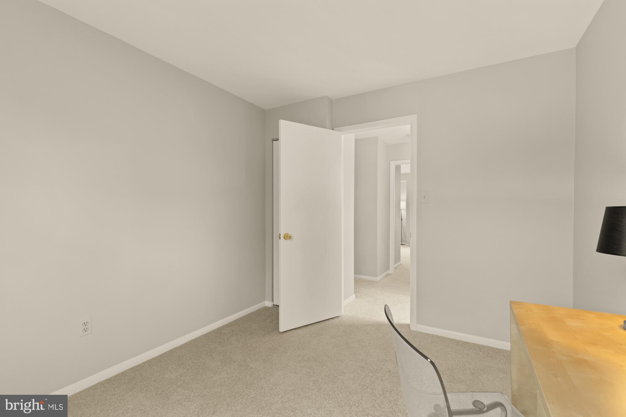 WHEATON VIEW - Residential