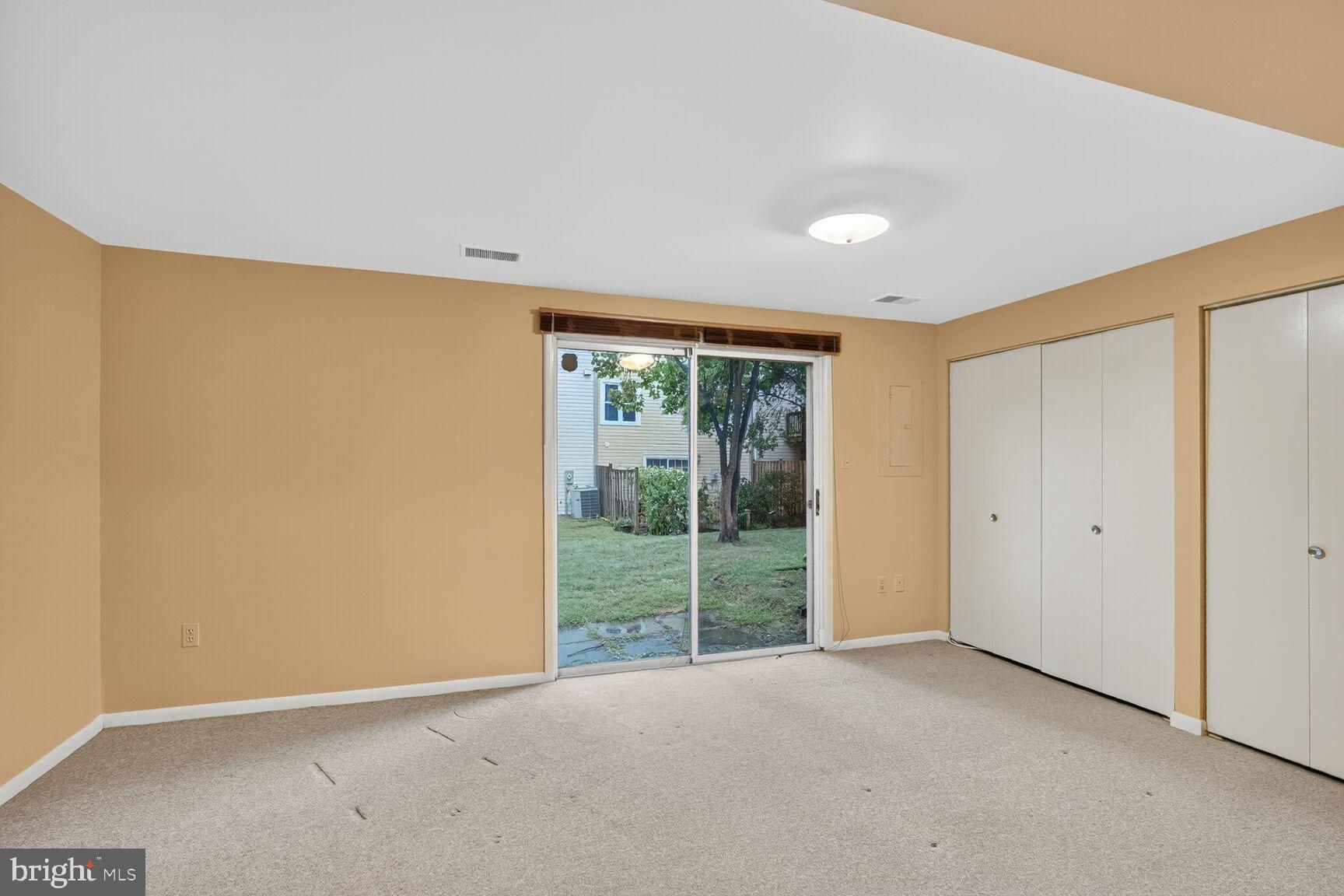 WHEATON VIEW - Residential