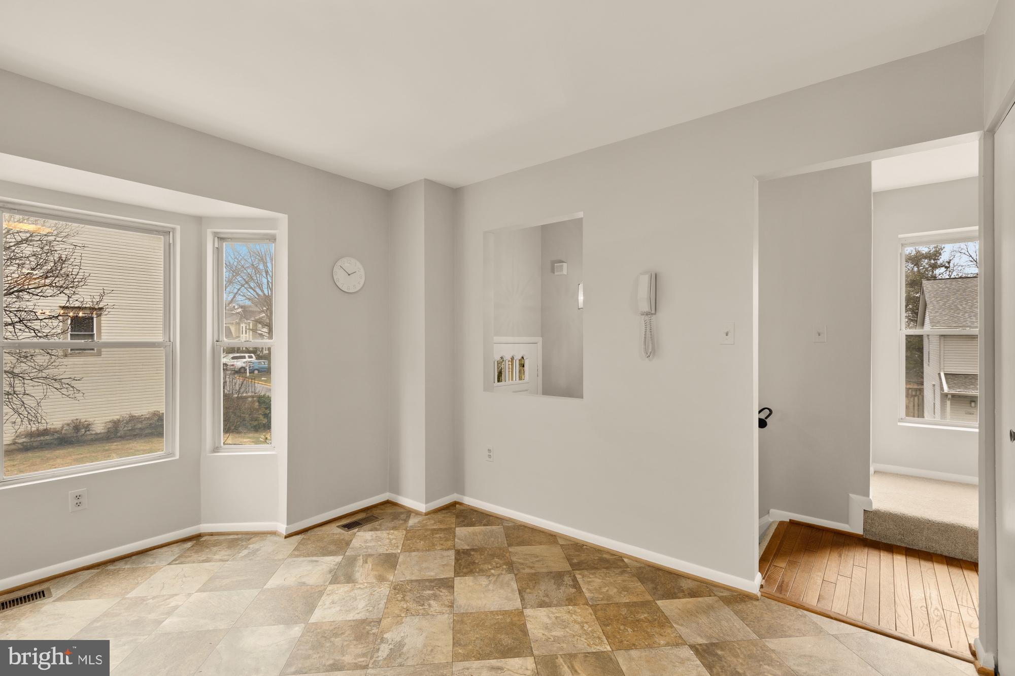 WHEATON VIEW - Residential