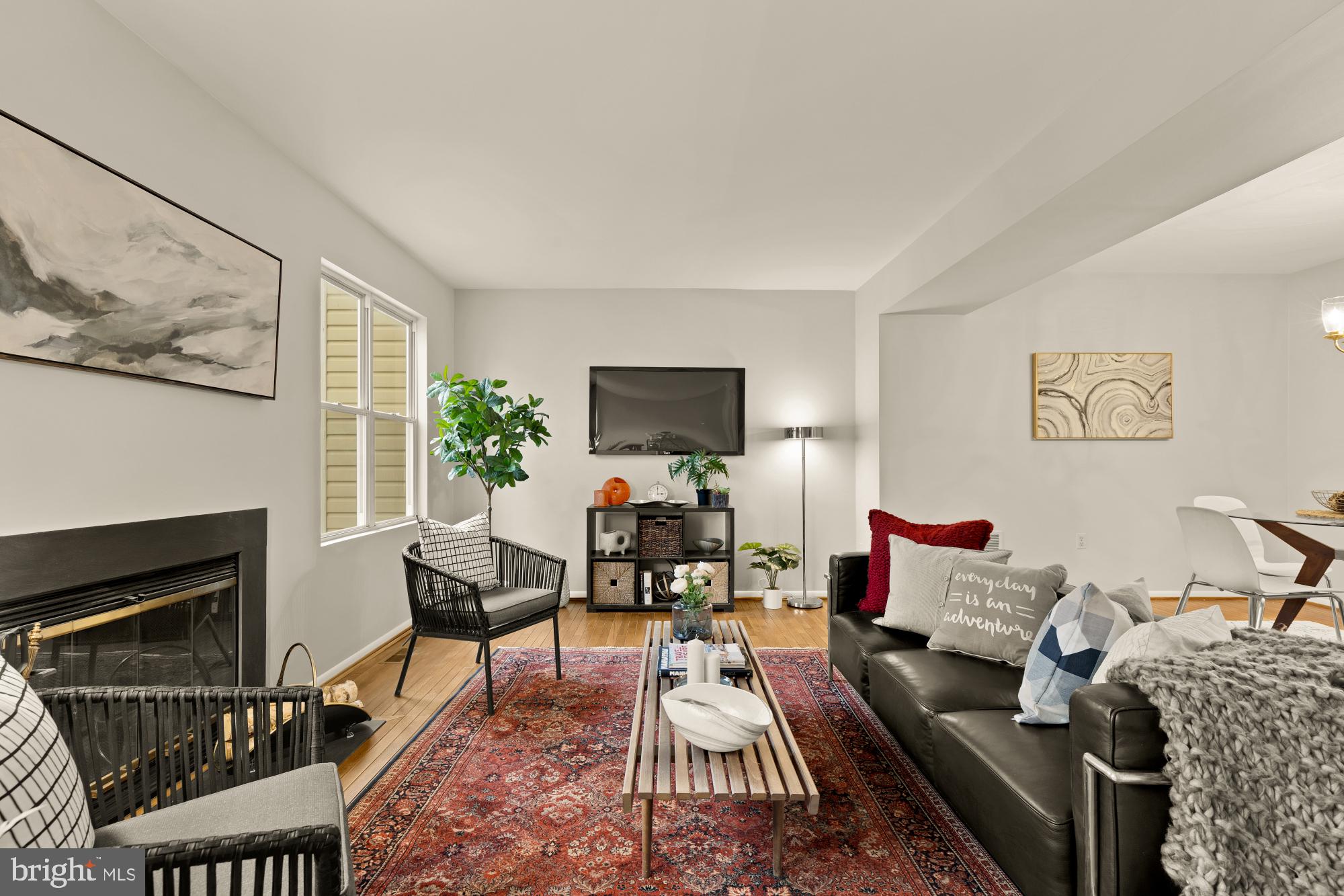 WHEATON VIEW - Residential