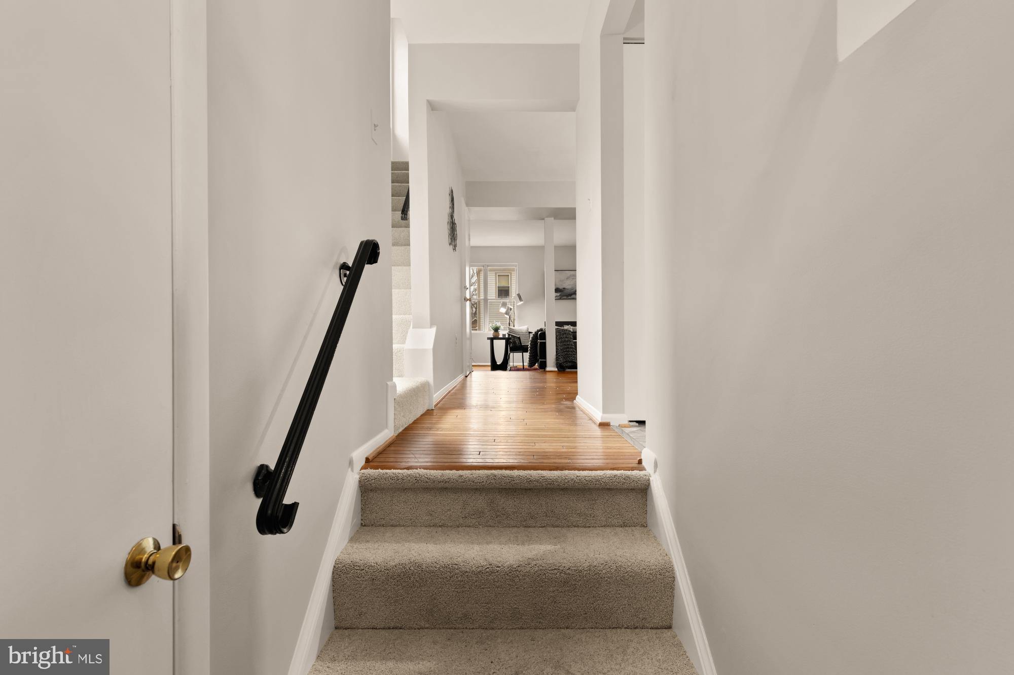 2890 SCHOOLHOUSE CIRCLE