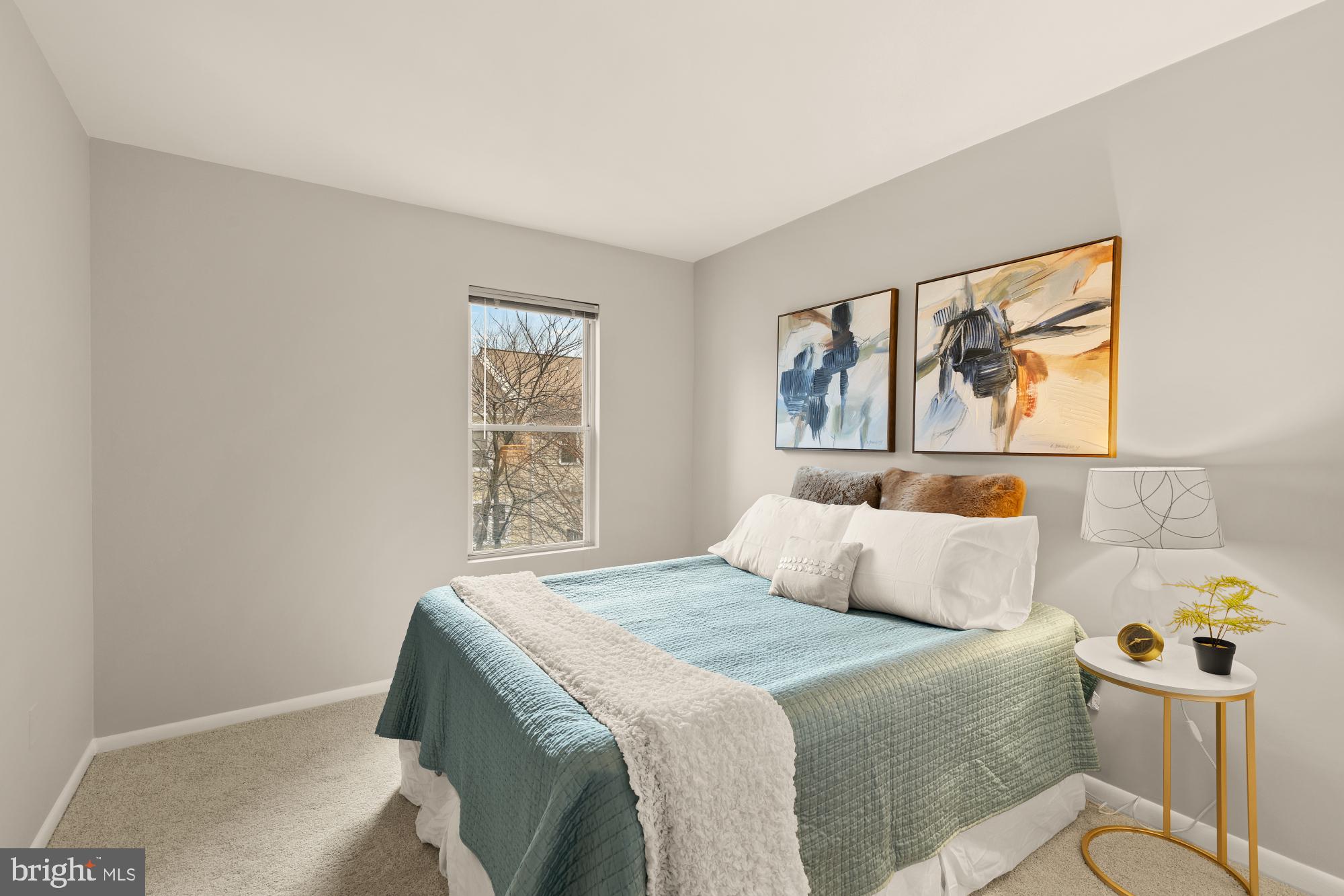 WHEATON VIEW - Residential