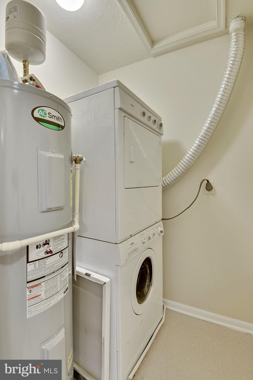 DEEP CREEK COMMONS - Residential