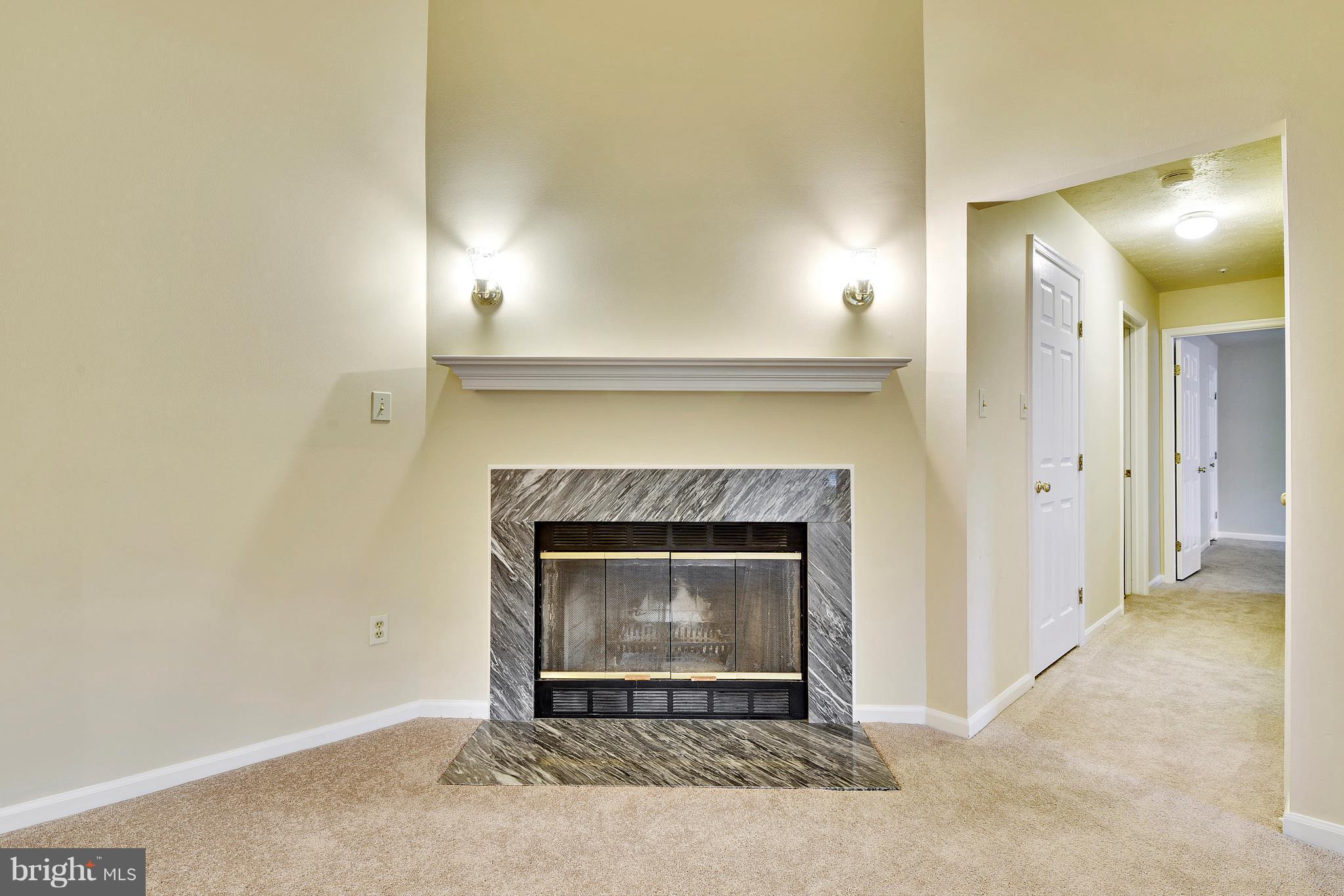 DEEP CREEK COMMONS - Residential